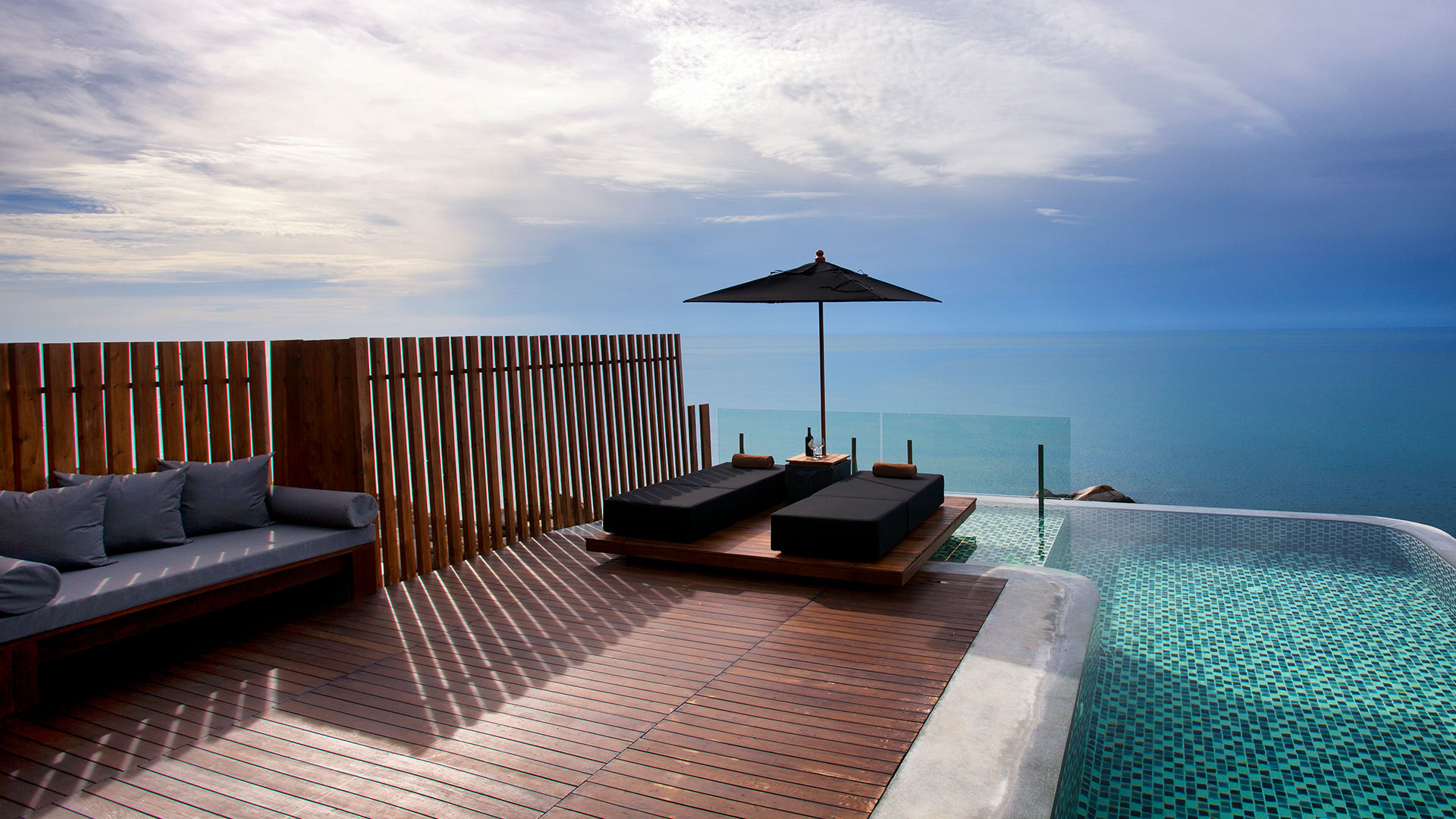 Ocean Front Pool Villa Photo