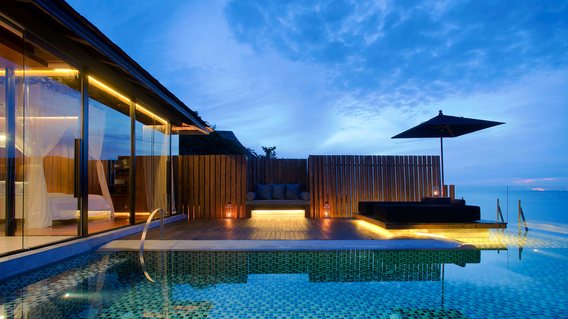 Ocean Front Pool Villa Photo