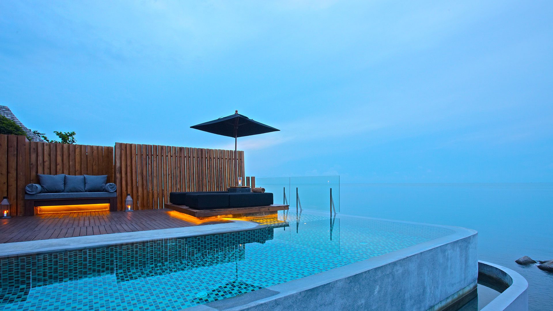 Ocean Front Pool Villa Photo