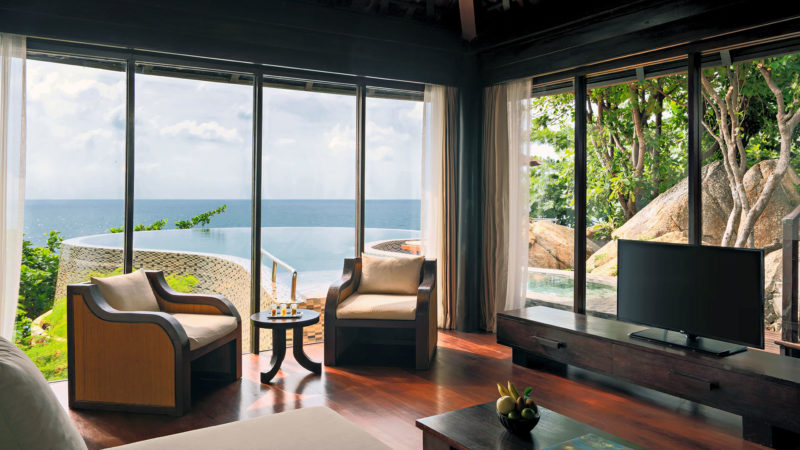 Ocean Front Pool Villa Suite Thumbnail